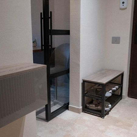 Cosy 2 Rooms Apartment In The Center Of The City Boekarest Buitenkant foto