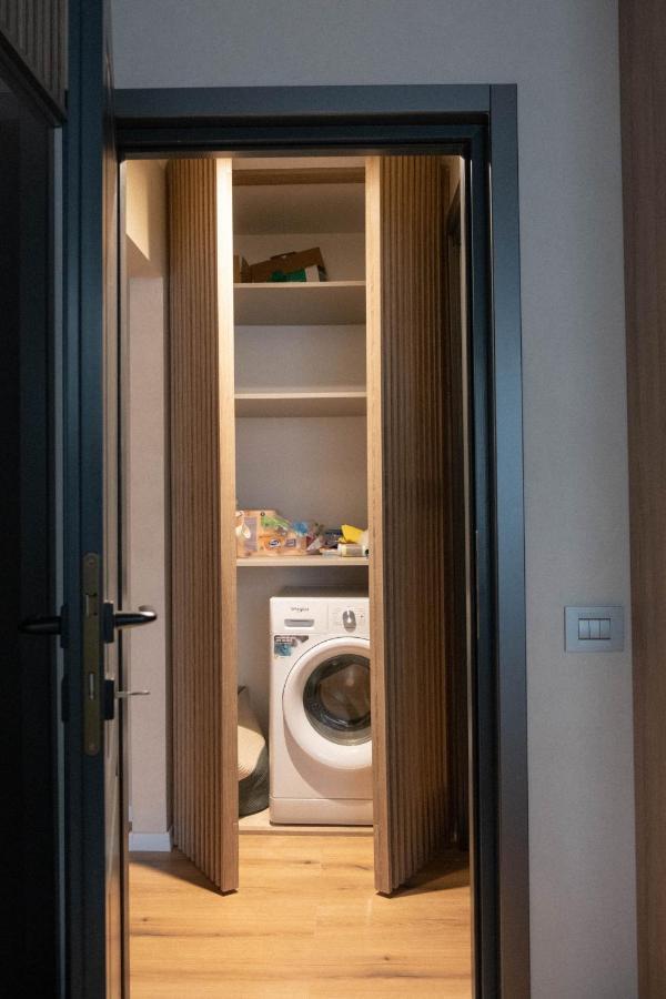 Cosy 2 Rooms Apartment In The Center Of The City Boekarest Buitenkant foto
