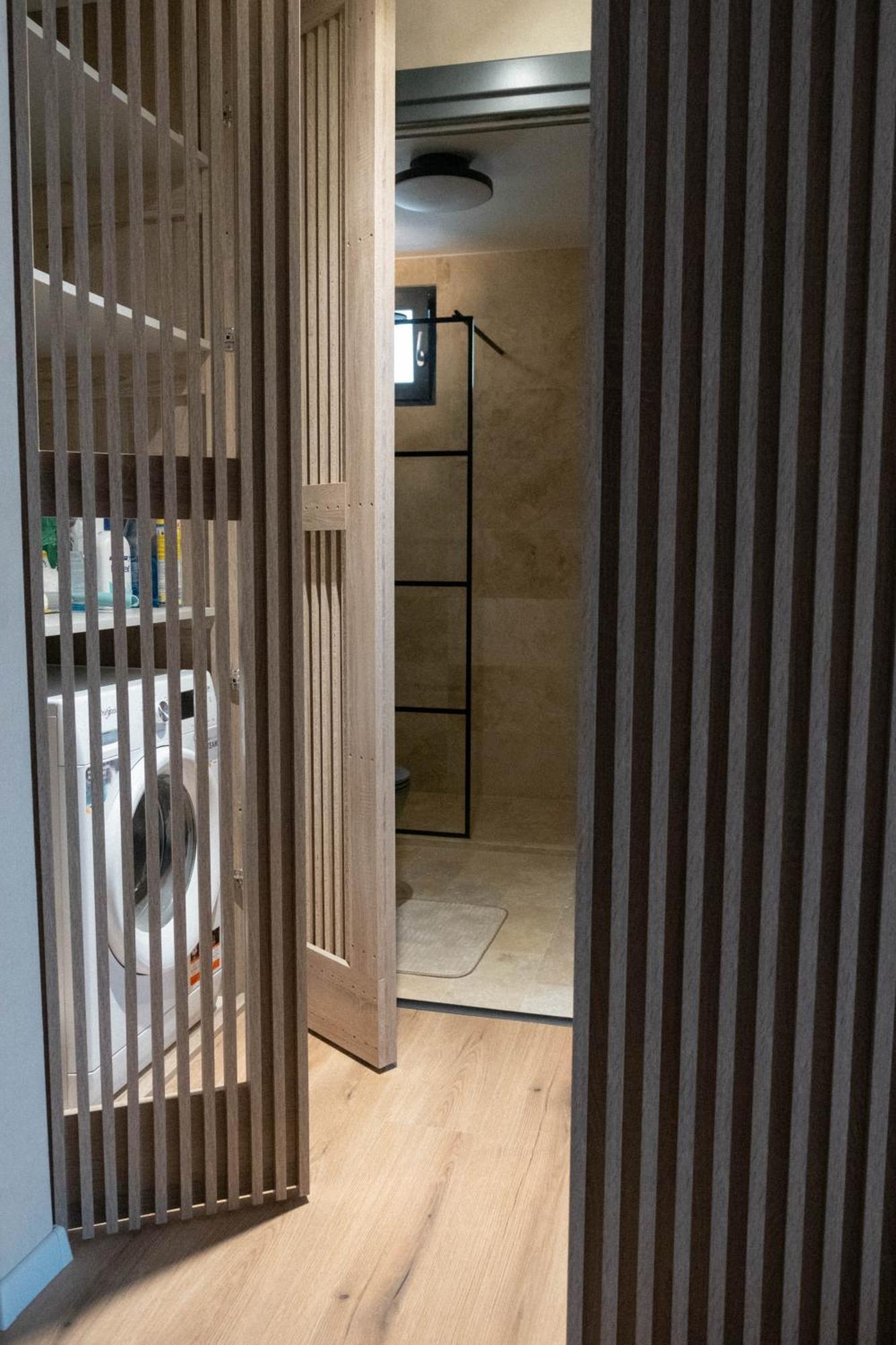 Cosy 2 Rooms Apartment In The Center Of The City Boekarest Buitenkant foto